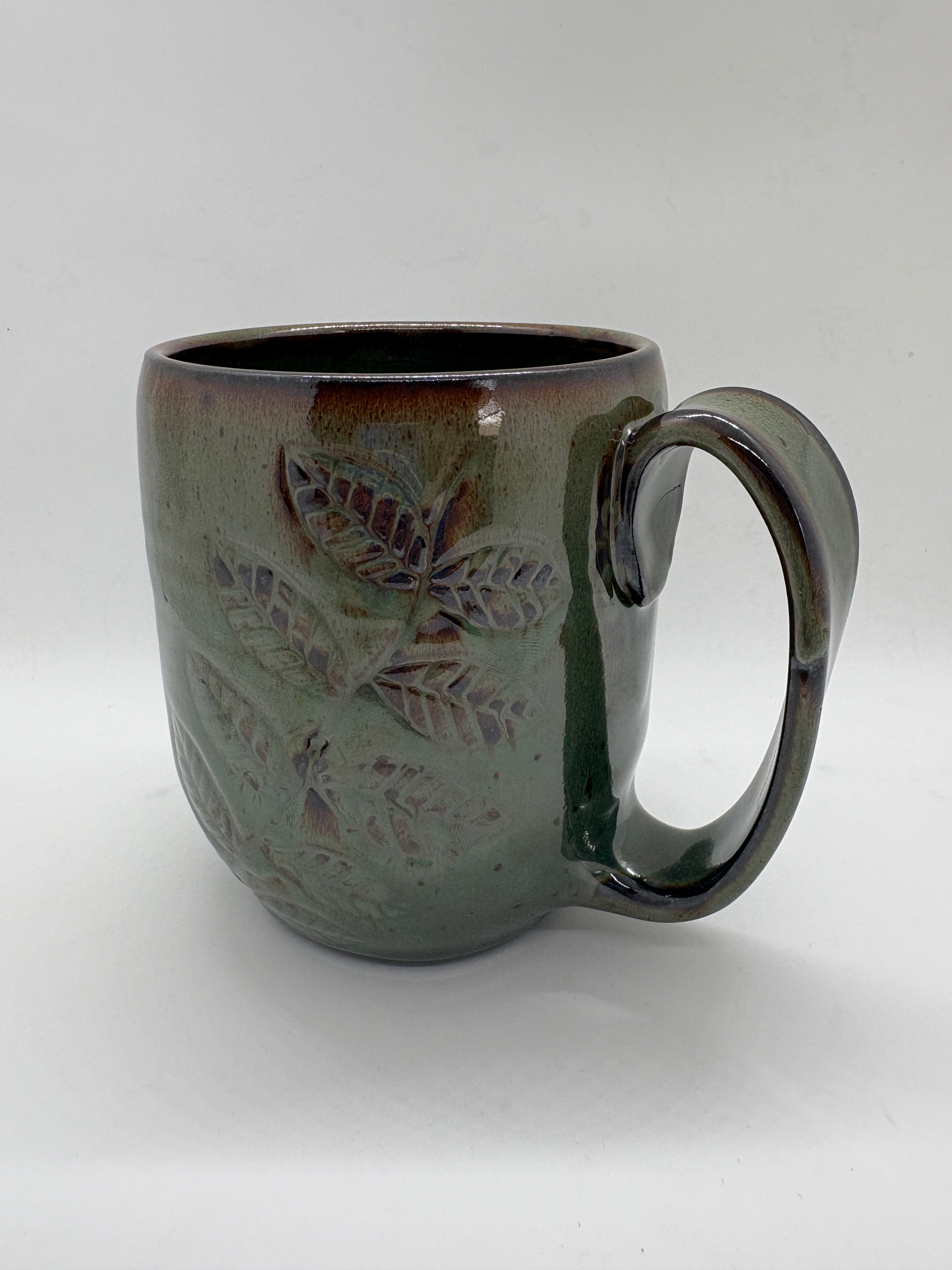 Leaf Carved Mugs