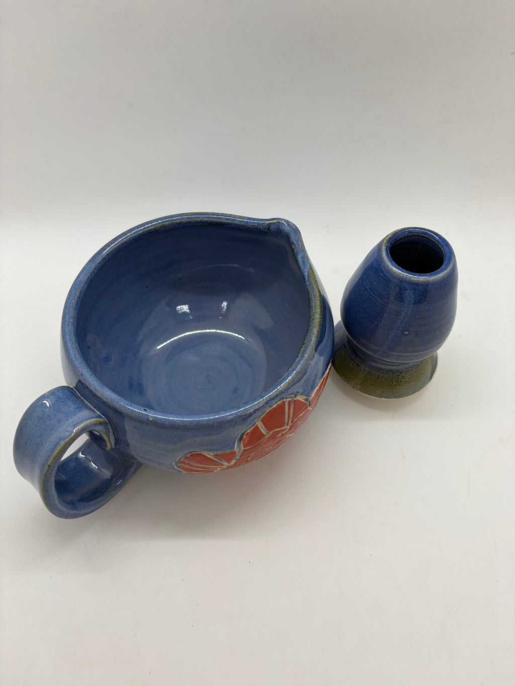 Blue rose etched matcha bowl + whisk set