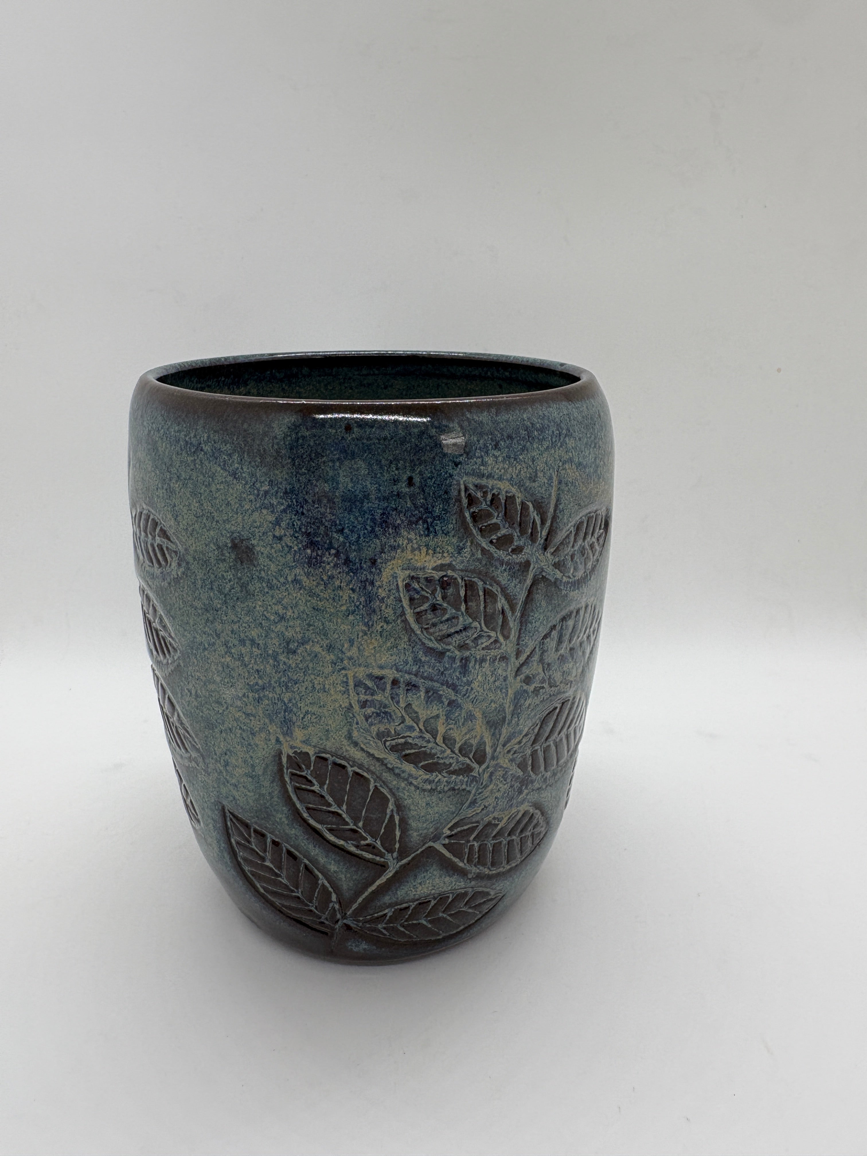 Leaf Carved Mugs