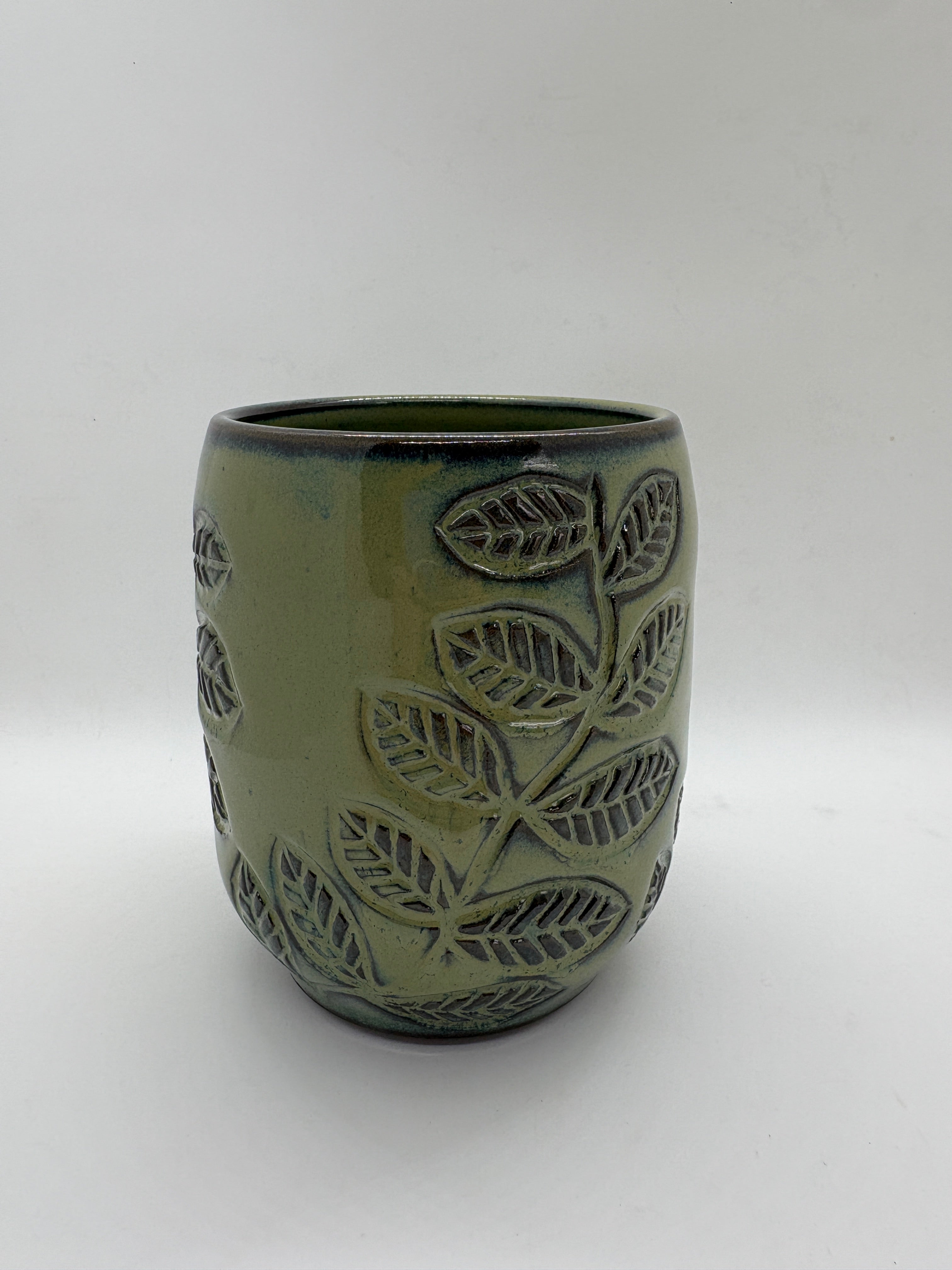 Leaf Carved Mugs