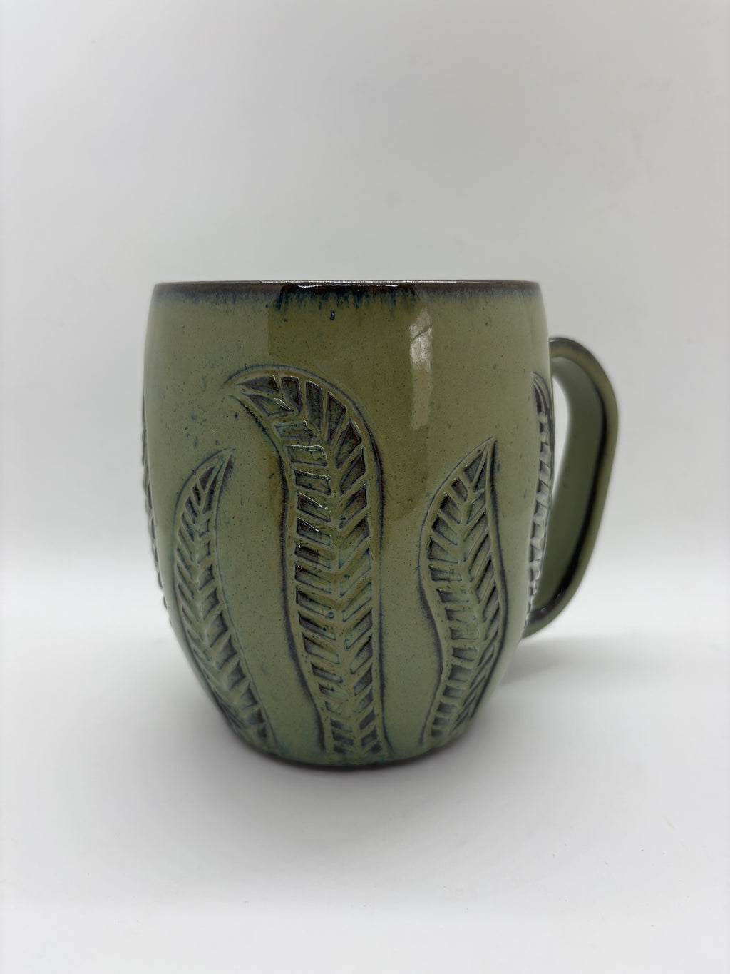 Leaf Carved Mugs