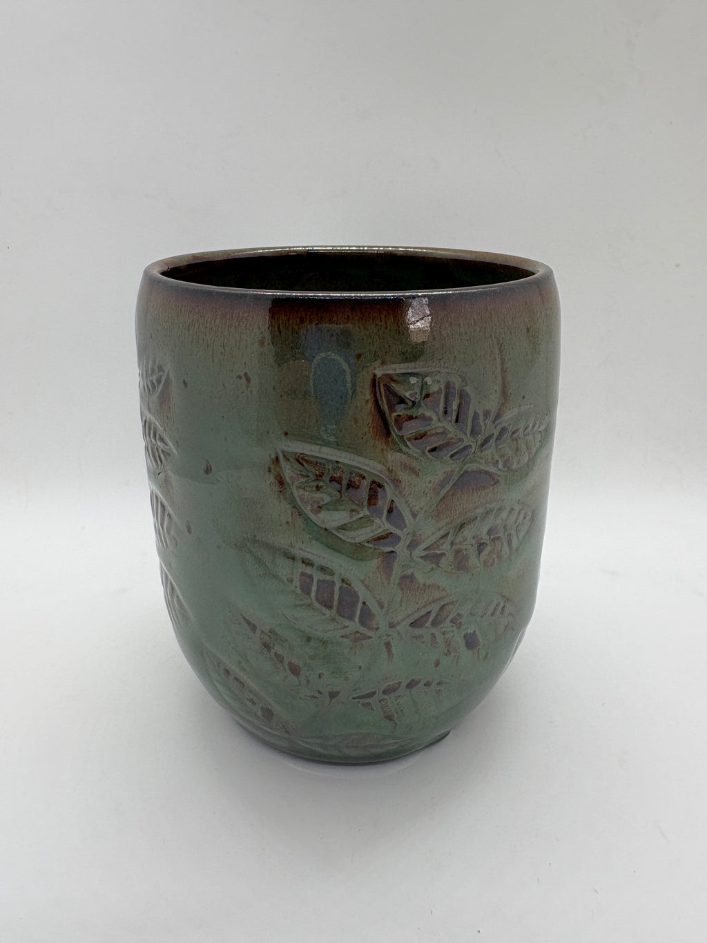 Leaf Carved Mugs