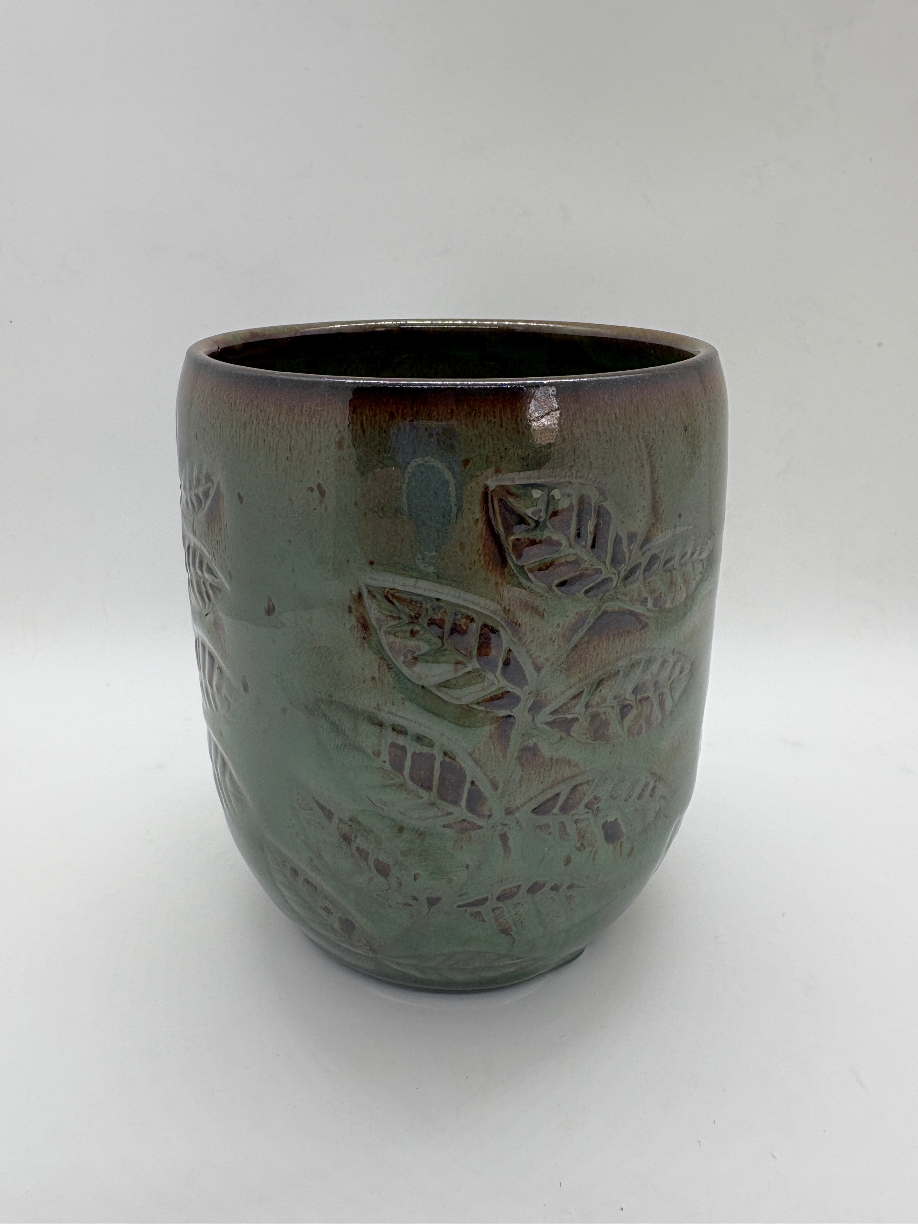 Leaf Carved Mugs